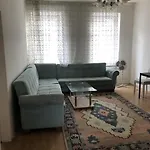 Ha Anh Host Wien
